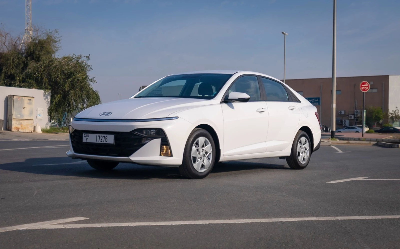 Hyundai Accent (Белый)