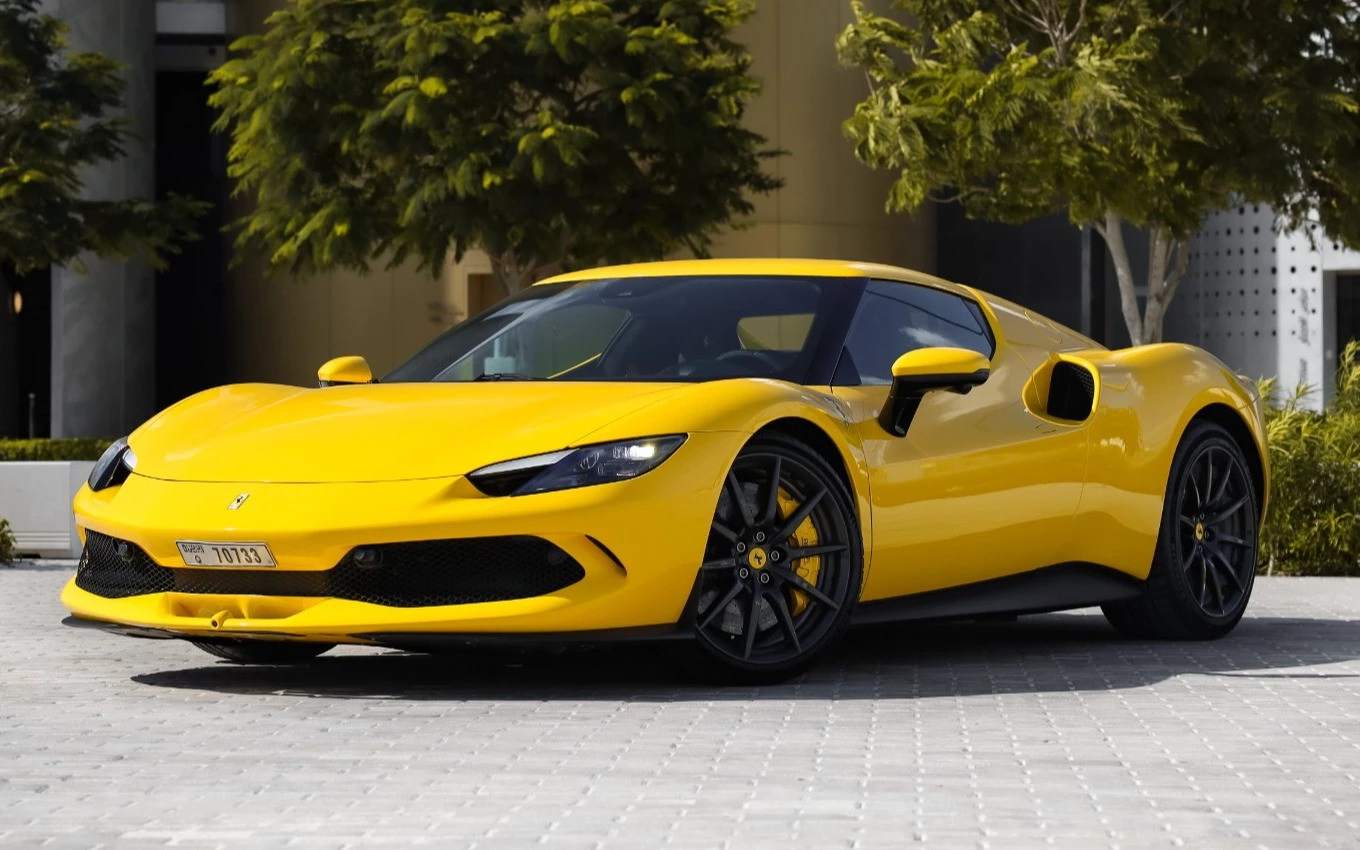 Ferrari 296 (Желтый)