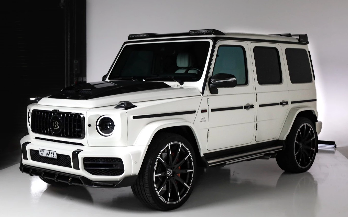 Mercedes G700 (Белый)