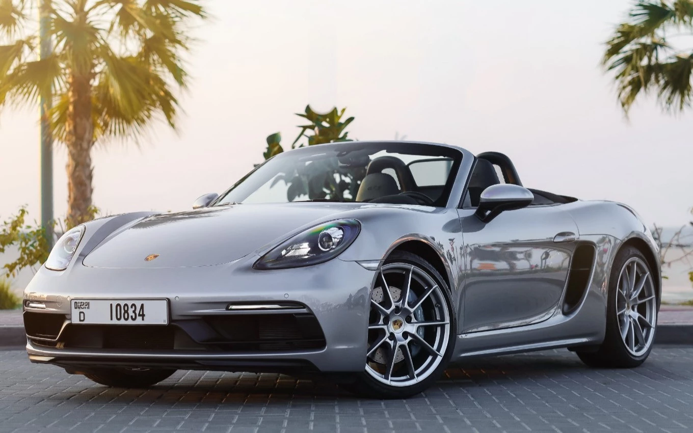 Porsche 718 Boxster (Серебро)