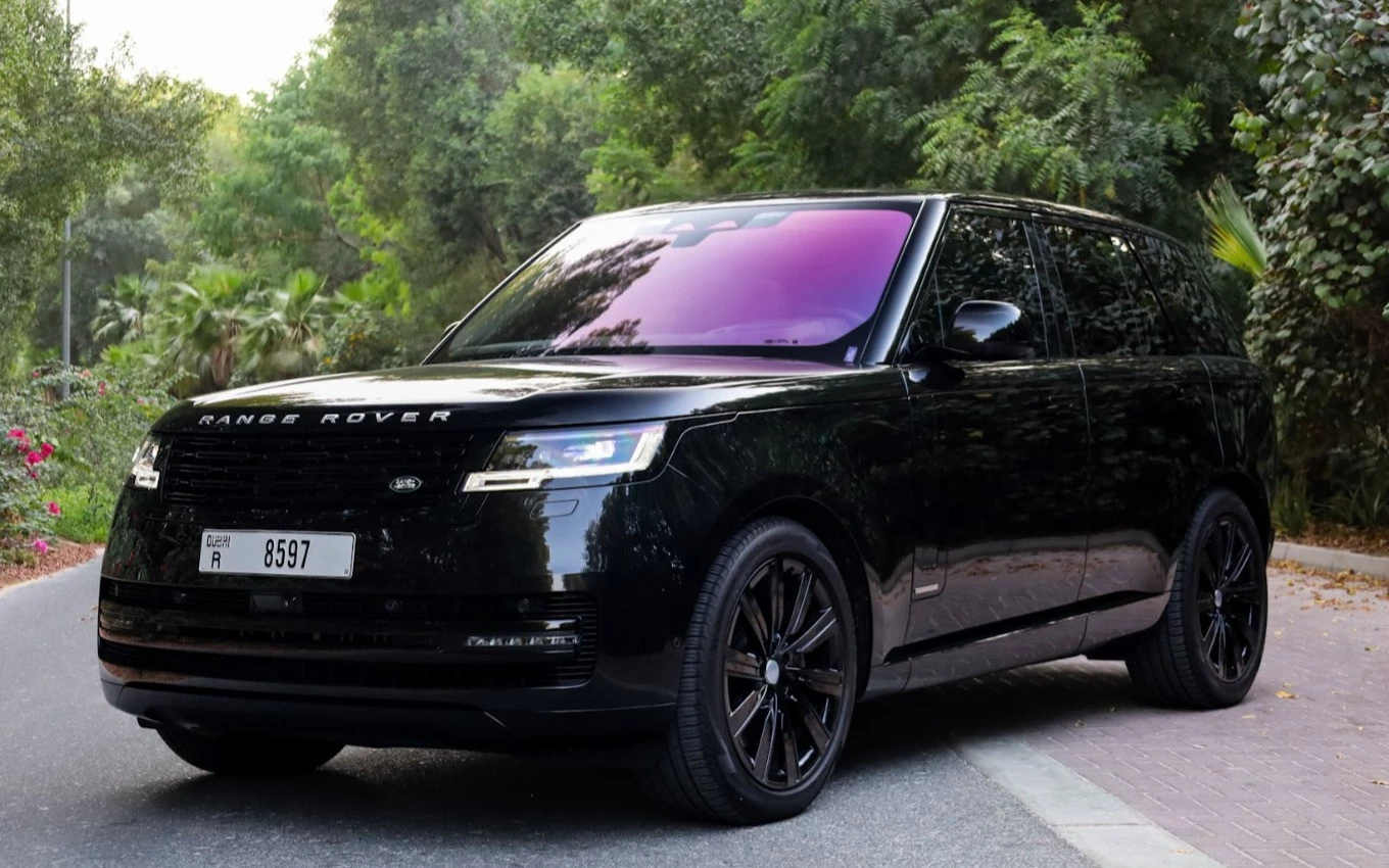 Range Rover Vogue (Black)