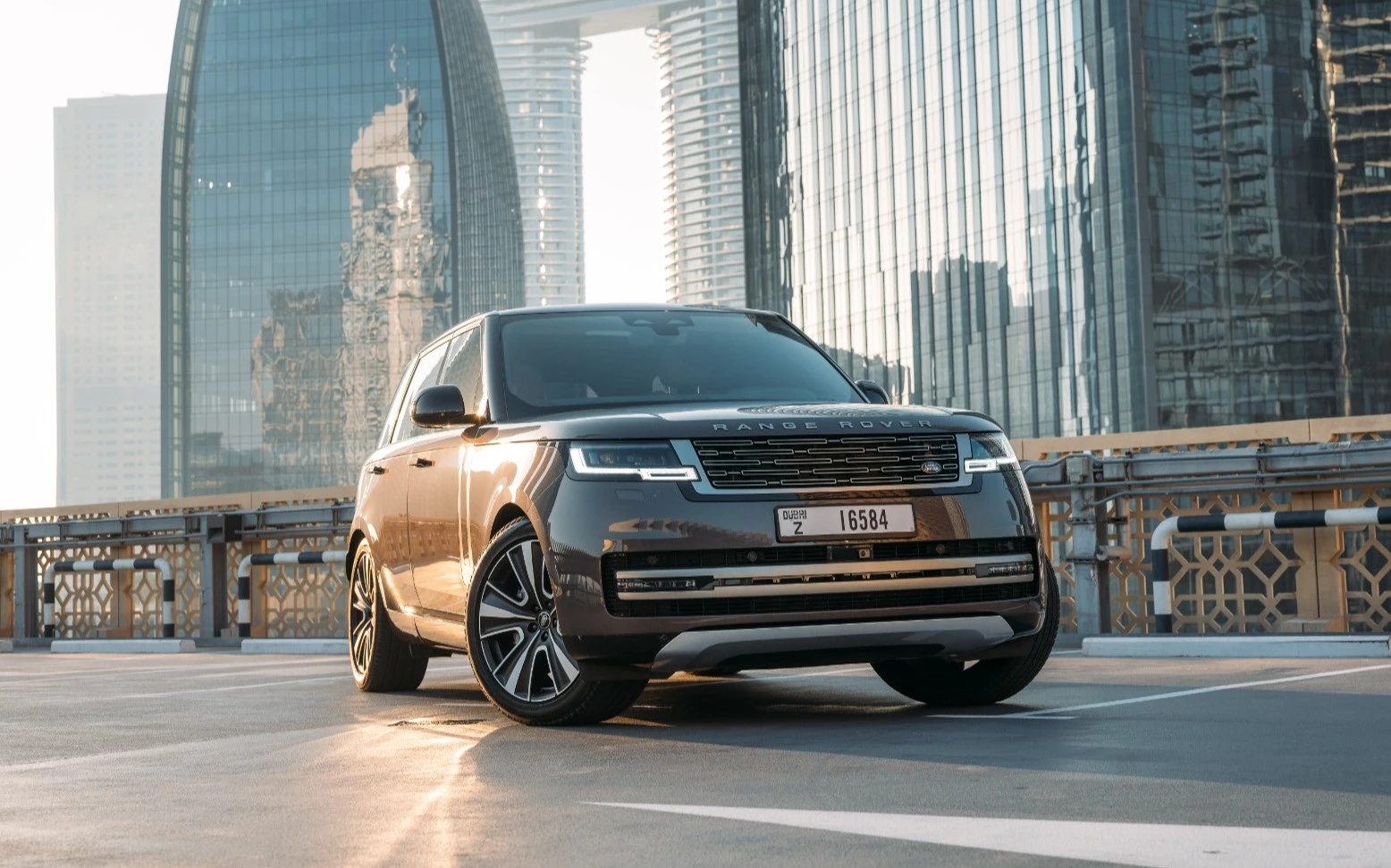 Range Rover Vogue HSE (Dark Grey)