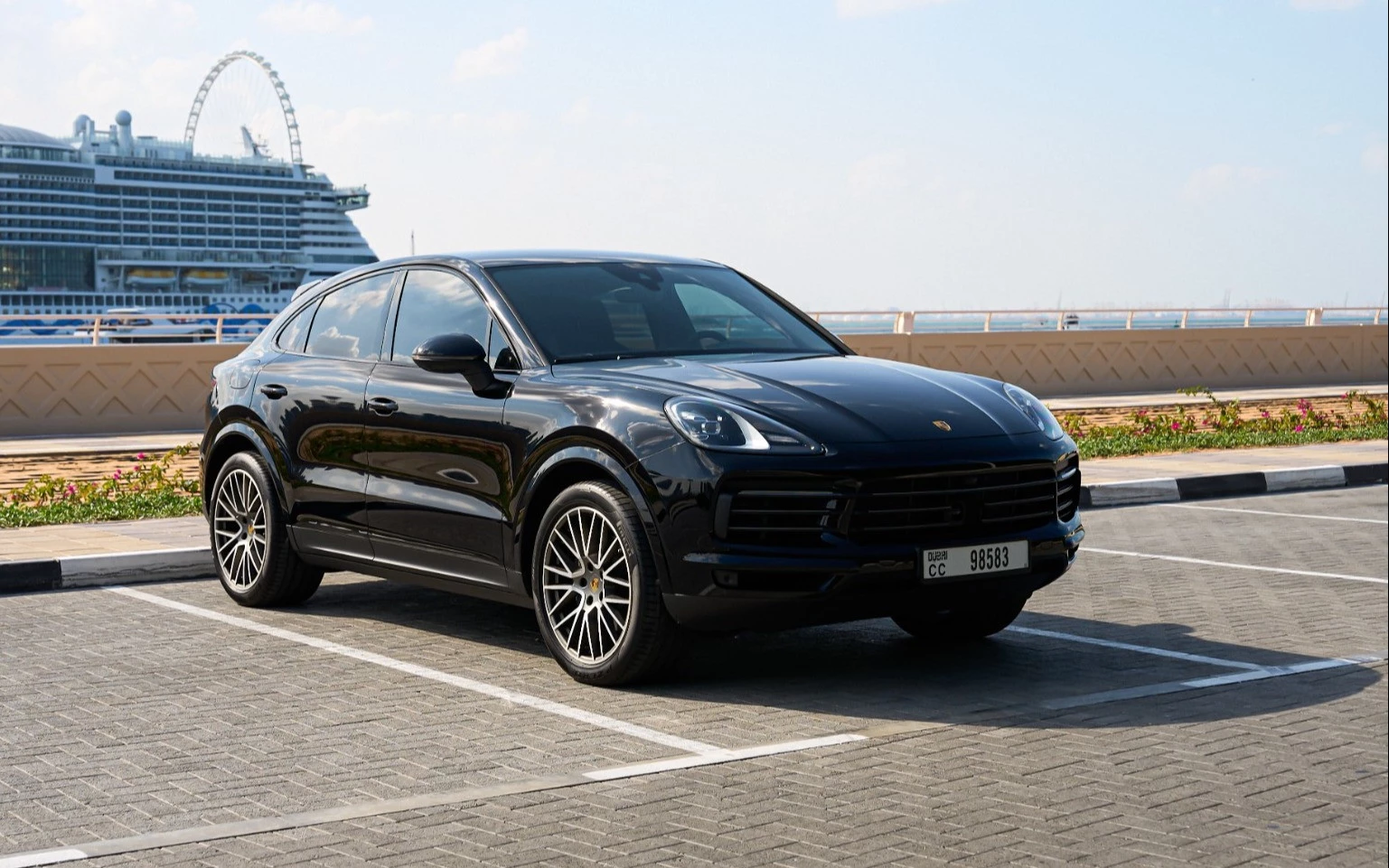 Porsche Cayenne Coupe (Черный)