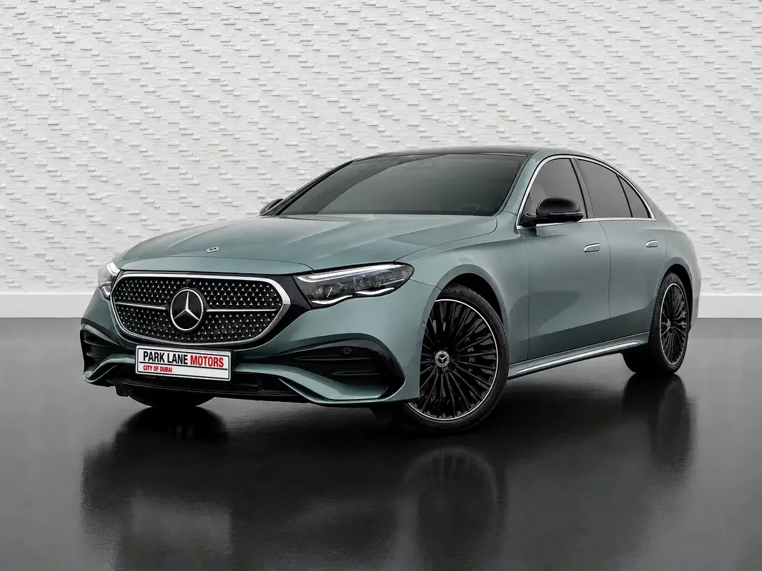 Mercedes E Class (Green)