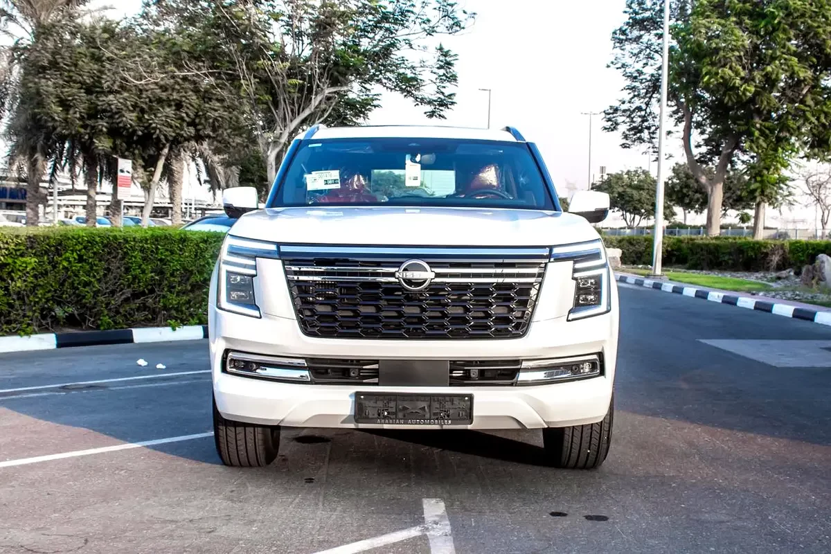Nissan Patrol (Beyaz)