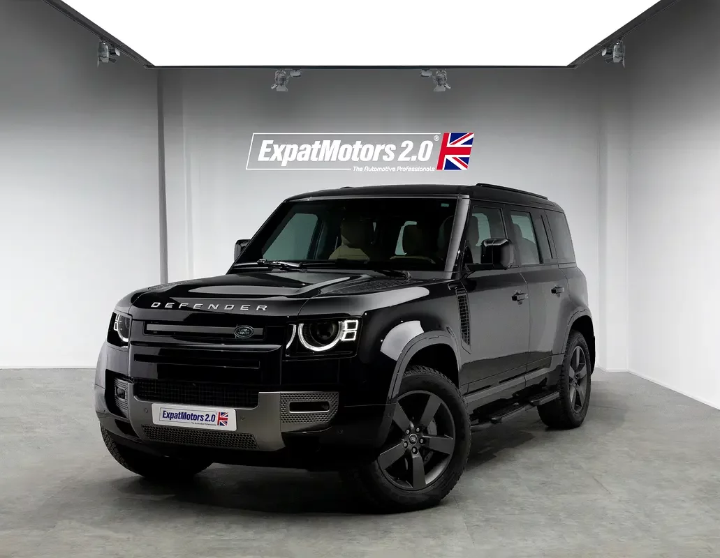 Land Rover Defender (Siyah)