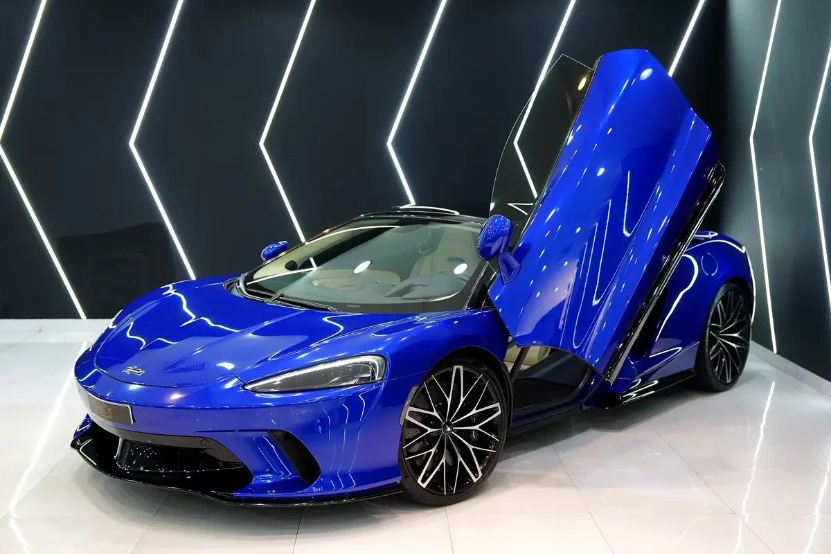 Mclaren GT (Blue)