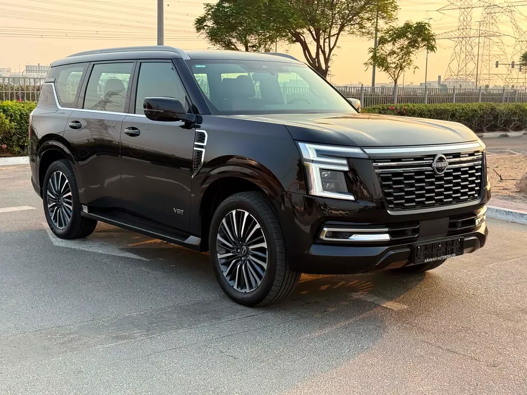 Nissan Patrol (Noir)