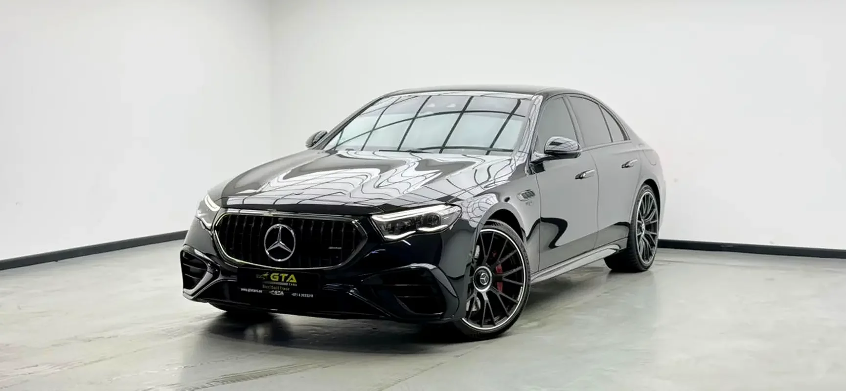 Mercedes E-Klasse (Schwarz)