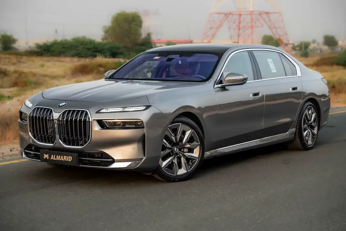 BMW 7 Série (Grise)