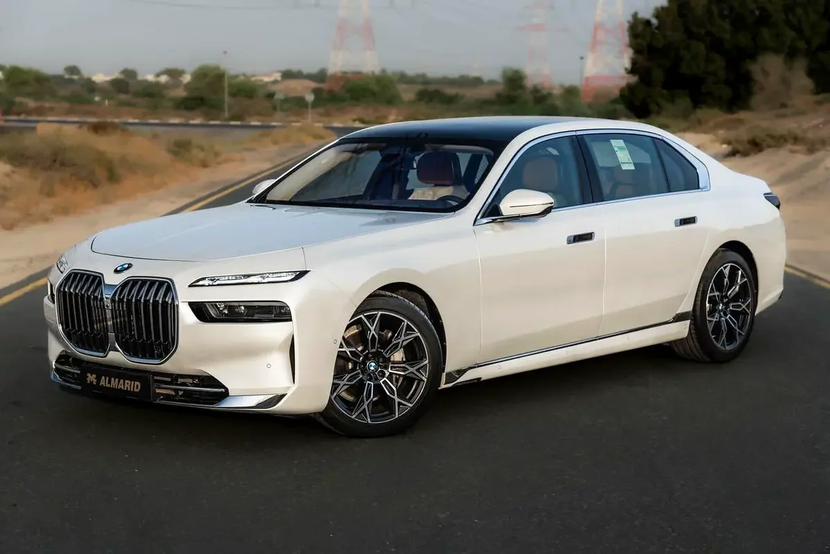 BMW 7 Série (Blanc)