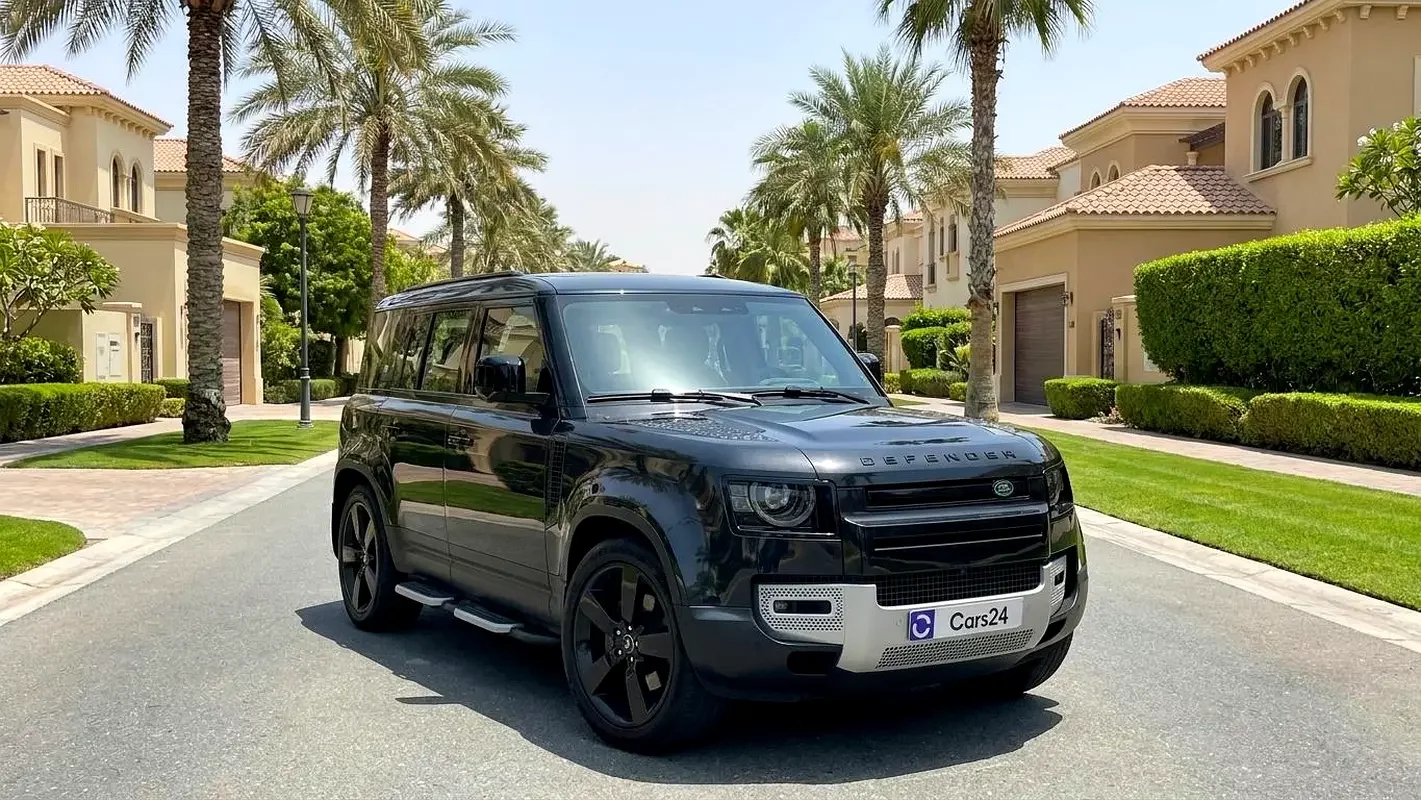 Land Rover Defender (Black)