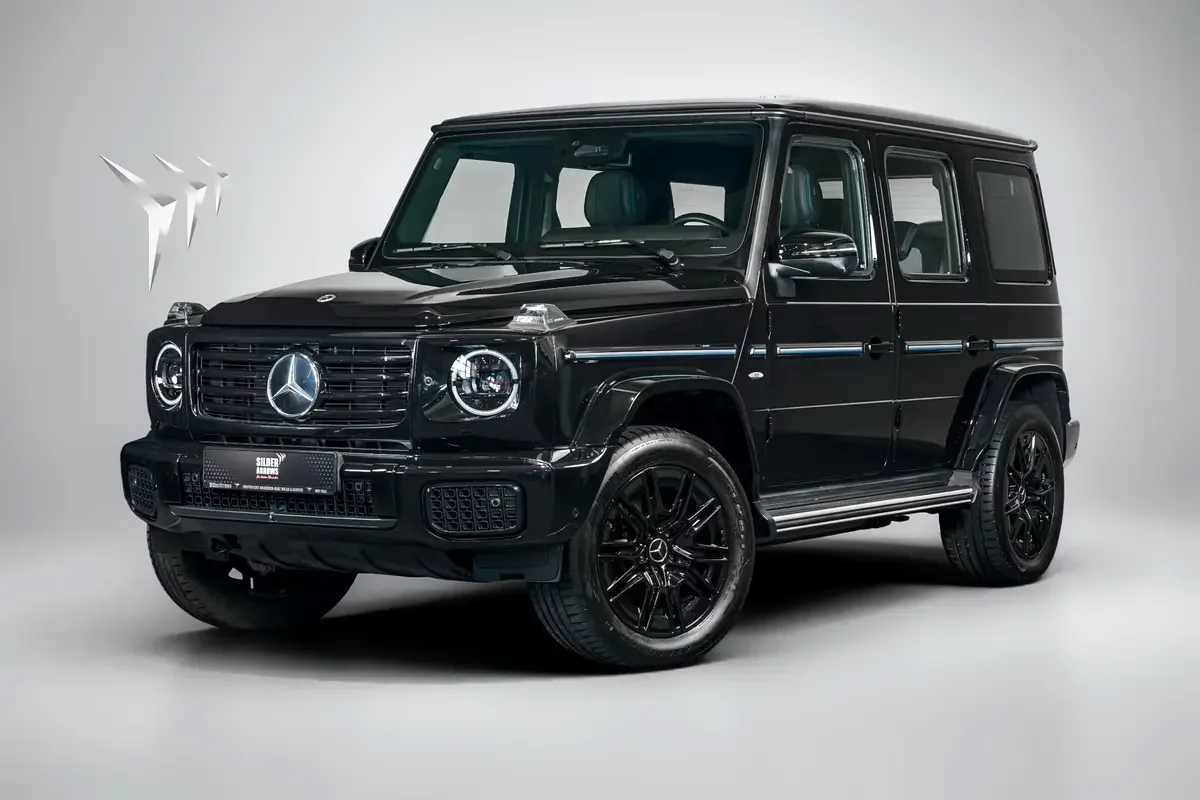 Mercedes G class (Black)