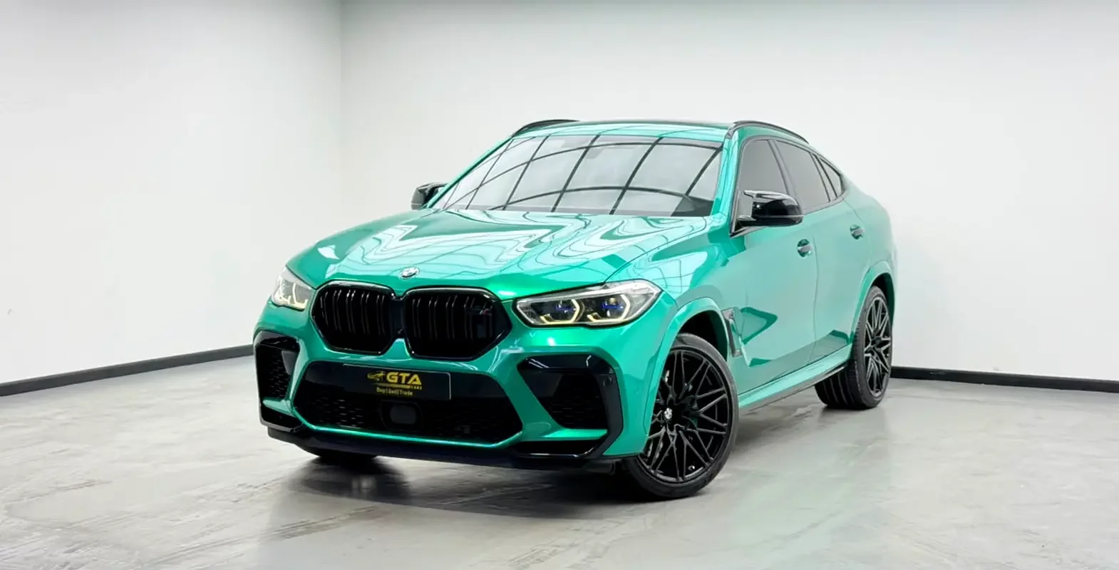 BMW X6 (Green)