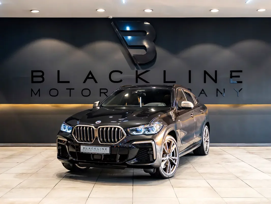 BMW X6 (Black)