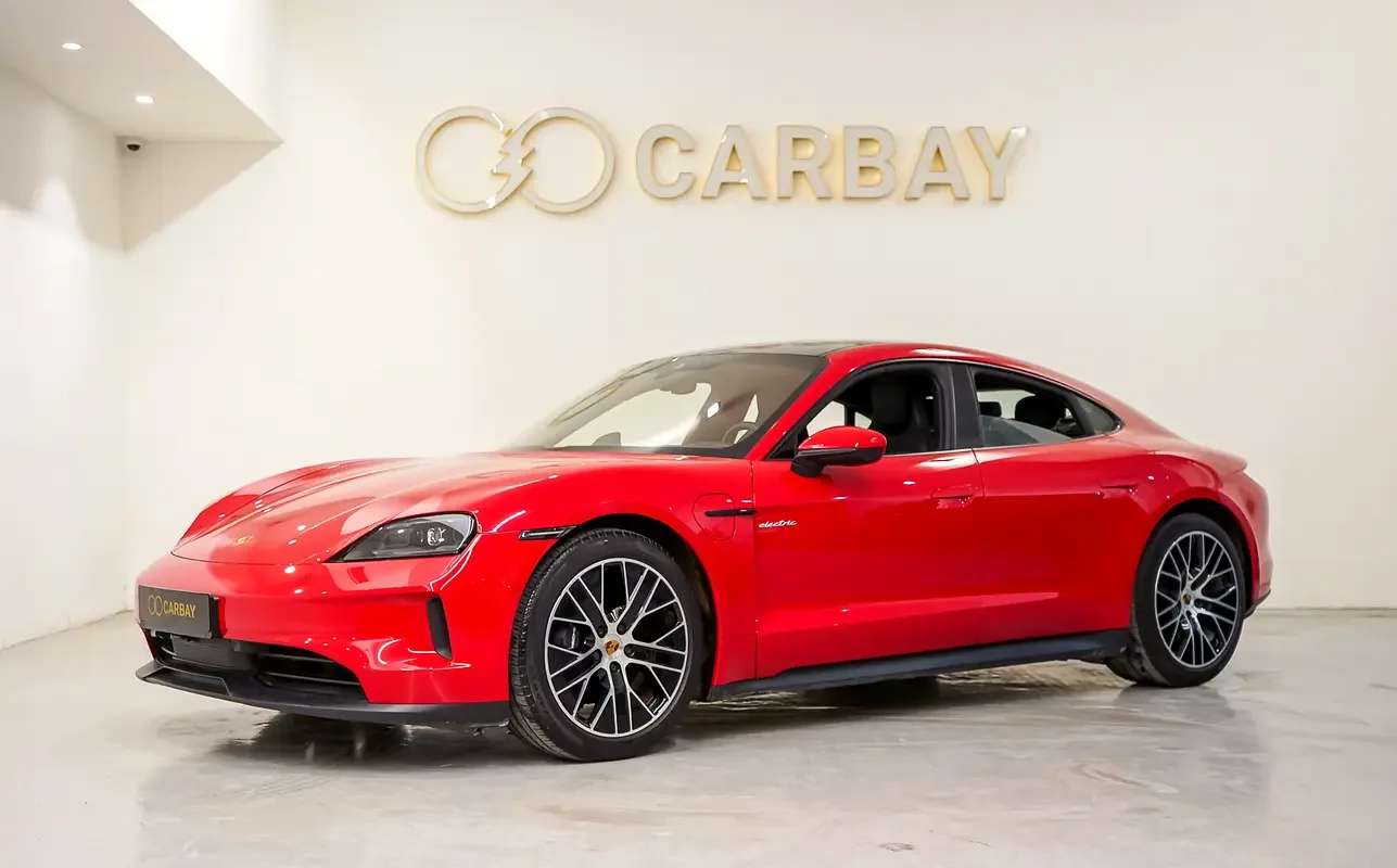 Porsche Taycan (rojo)