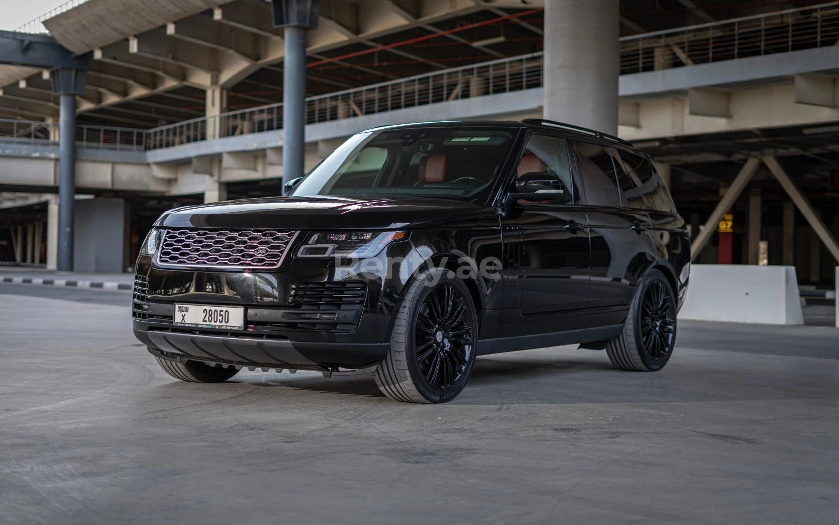 Range Rover Vogue (Black)