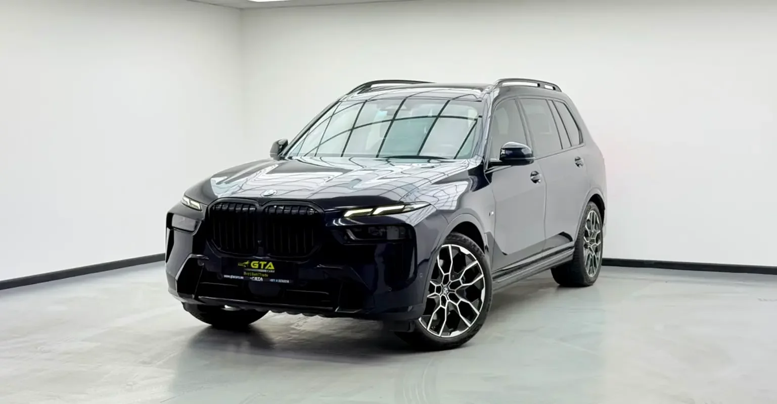 BMW X7 (Mavi)