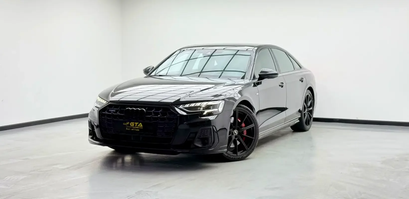 Audi A8 (Black)