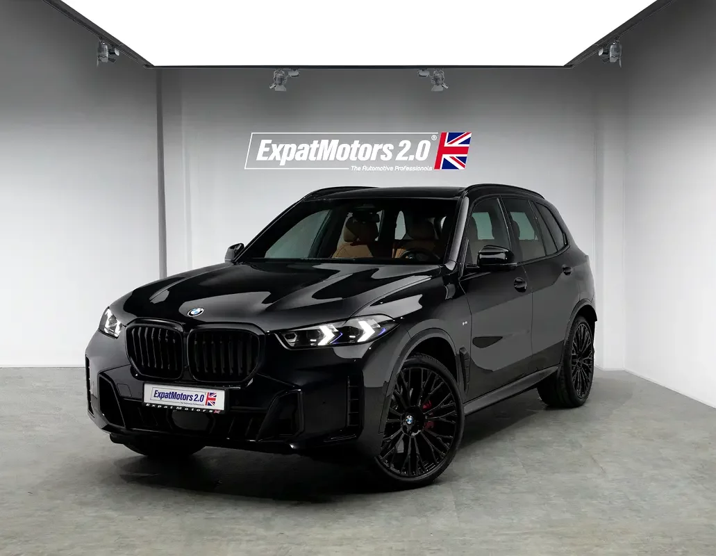 BMW X5 (Black)