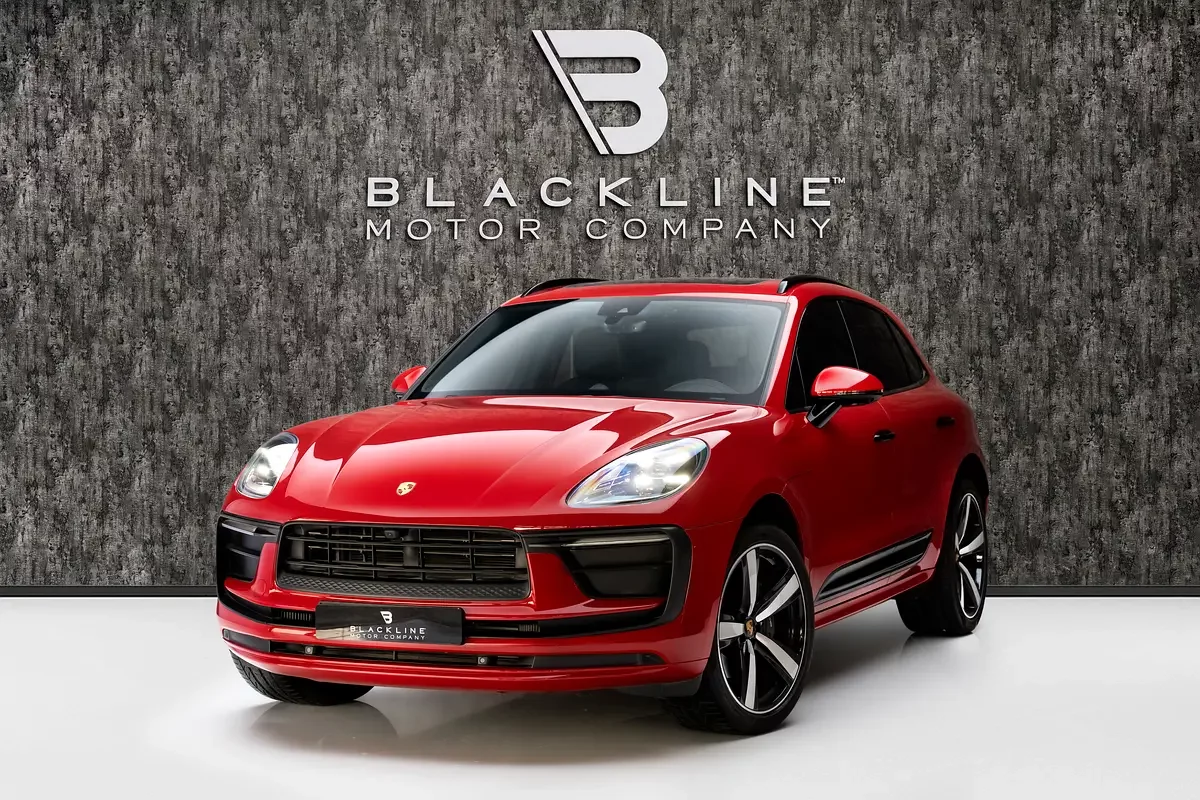 Porsche Macan (Red)