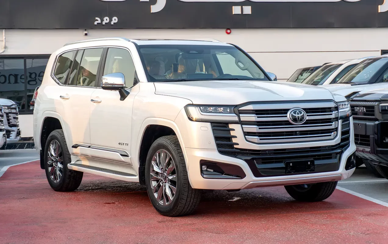 Toyota Land Cruiser (Beyaz)