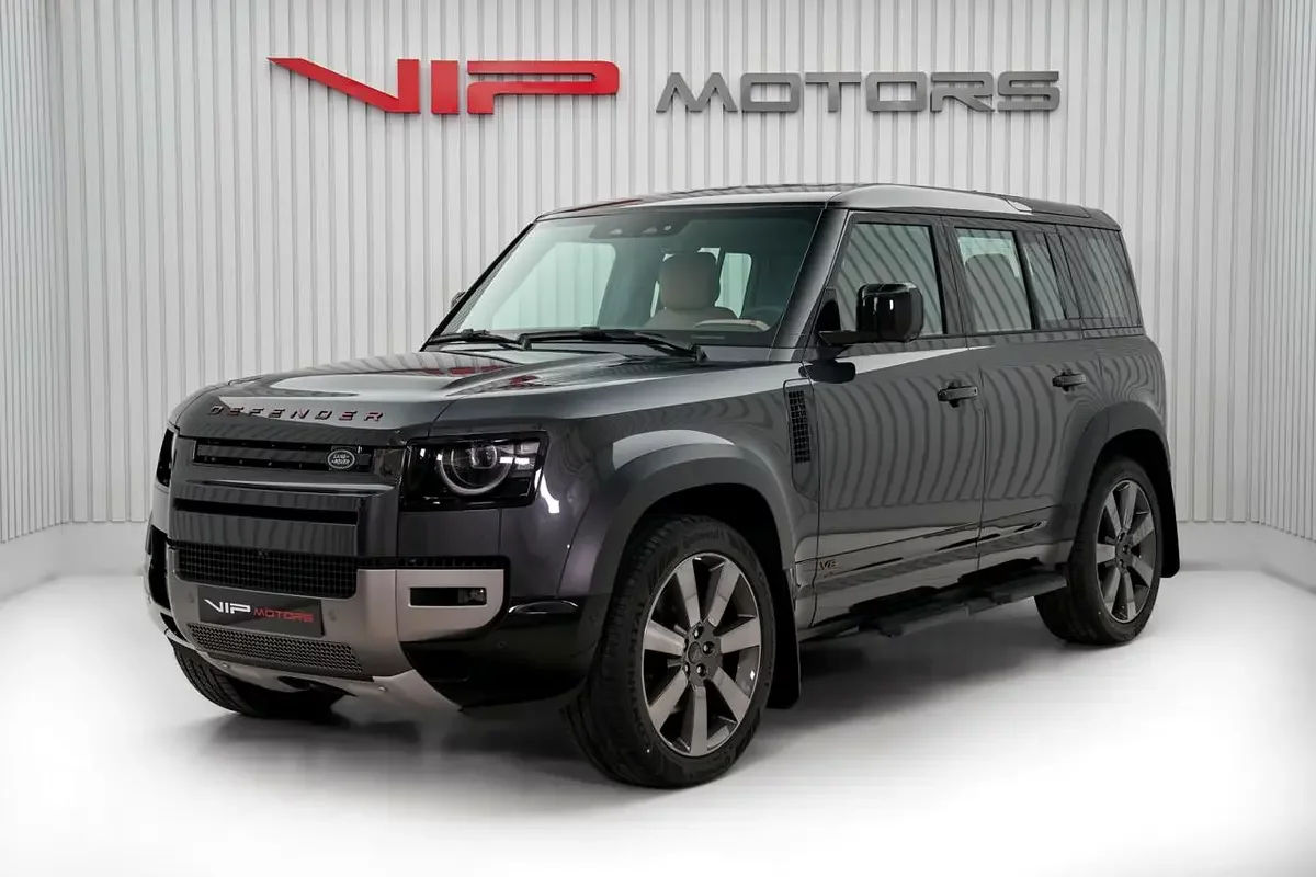 Land Rover Defender (Gri)