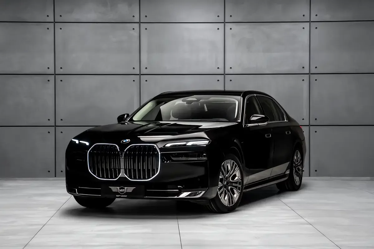 BMW 7 Serisi (Siyah)
