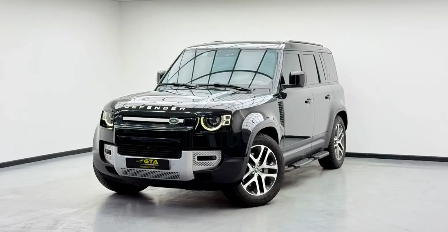 Land Rover Defender (Siyah)