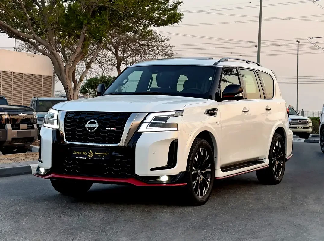 Nissan Patrol (Beyaz)