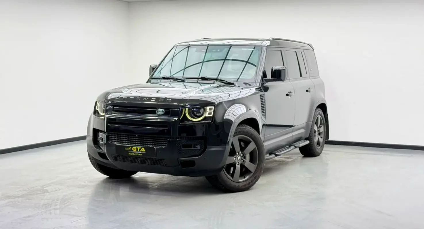 Land Rover Defender (Siyah)