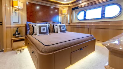 إيجار M/Y Behike 140 قدم (43m) زورق قوي فيدبي هاربر في دبي 11