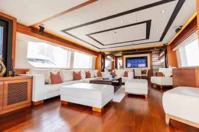 Sky Walker Caliente 96 ft (30m) Power boat in Dubai Harbour for rent in Dubai 11