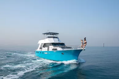 Dubai'de kiralık Vogue Hatteras 64 ft (20m) Motorlu tekne - Dubai Harbour 1