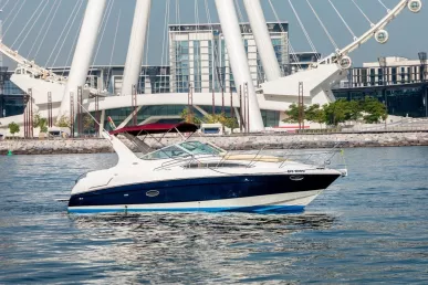 Motorboot Regal 33 ft (11m) in Dubai Harbour te huur in Dubai