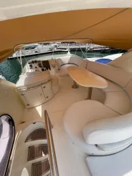 Azimut Grand Crew 50 Fuß (16m) Motorboot in Dubai Harbour  zur Miete in Dubai 3