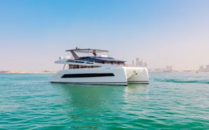 Sky Walker Infinity 60 футов (19m) для аренды в Дубай
