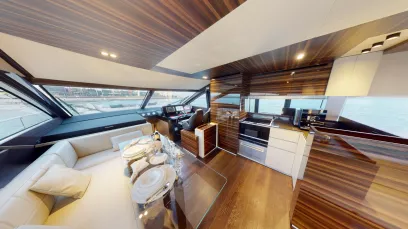 Ferretti 67 pie (21m) Barco de motor en Dubai Harbour para alquiler en Dubái 7