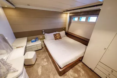 Nedship Khalili 110 ft (34m) Power boat in Dubai Harbour for rent in Dubai 13