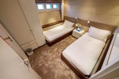 Nedship Khalili 110 ft (34m) Power boat in Dubai Harbour for rent in Dubai 14