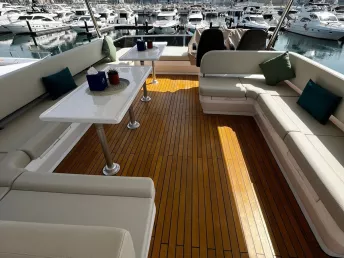 Sky Walker Aura 62 ft (19m) Power boat in Dubai Harbour for rent in Dubai 5